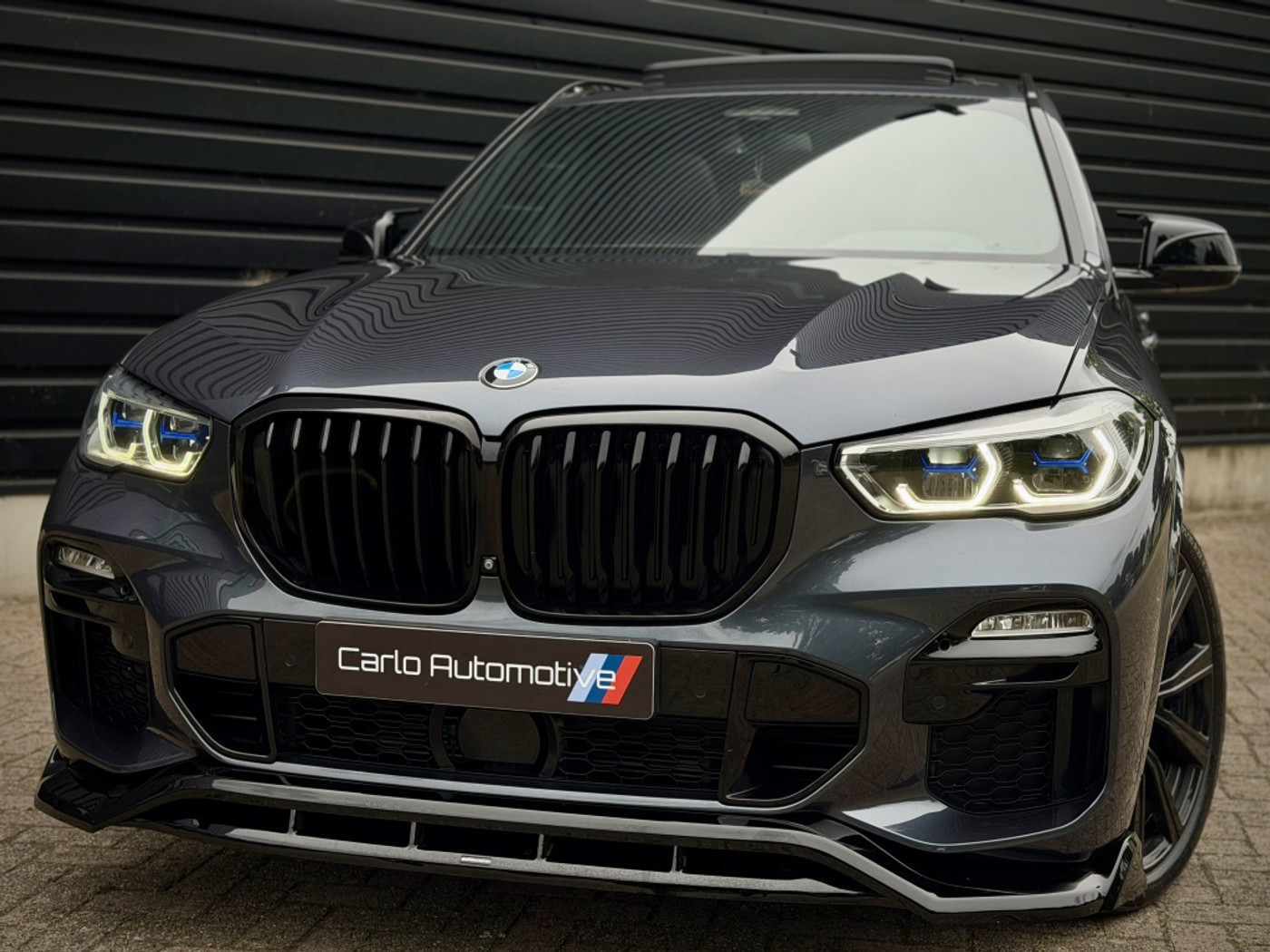 Foto van BMW X5 Xdrive40i