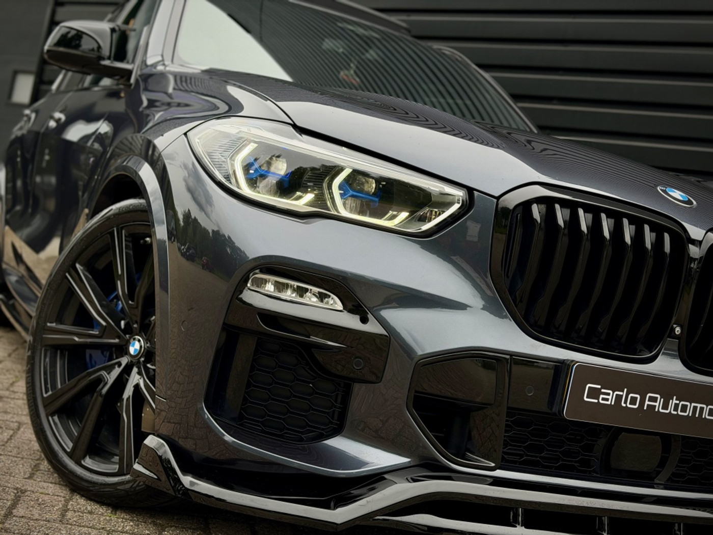 Foto van BMW X5 Xdrive40i