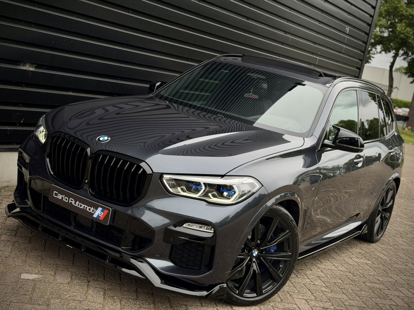 Foto van BMW X5 Xdrive40i