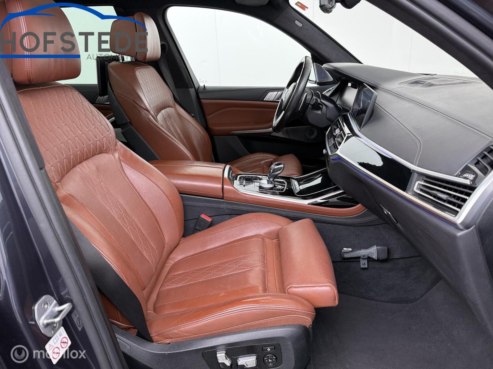 Foto van BMW X7 Xdrive40i