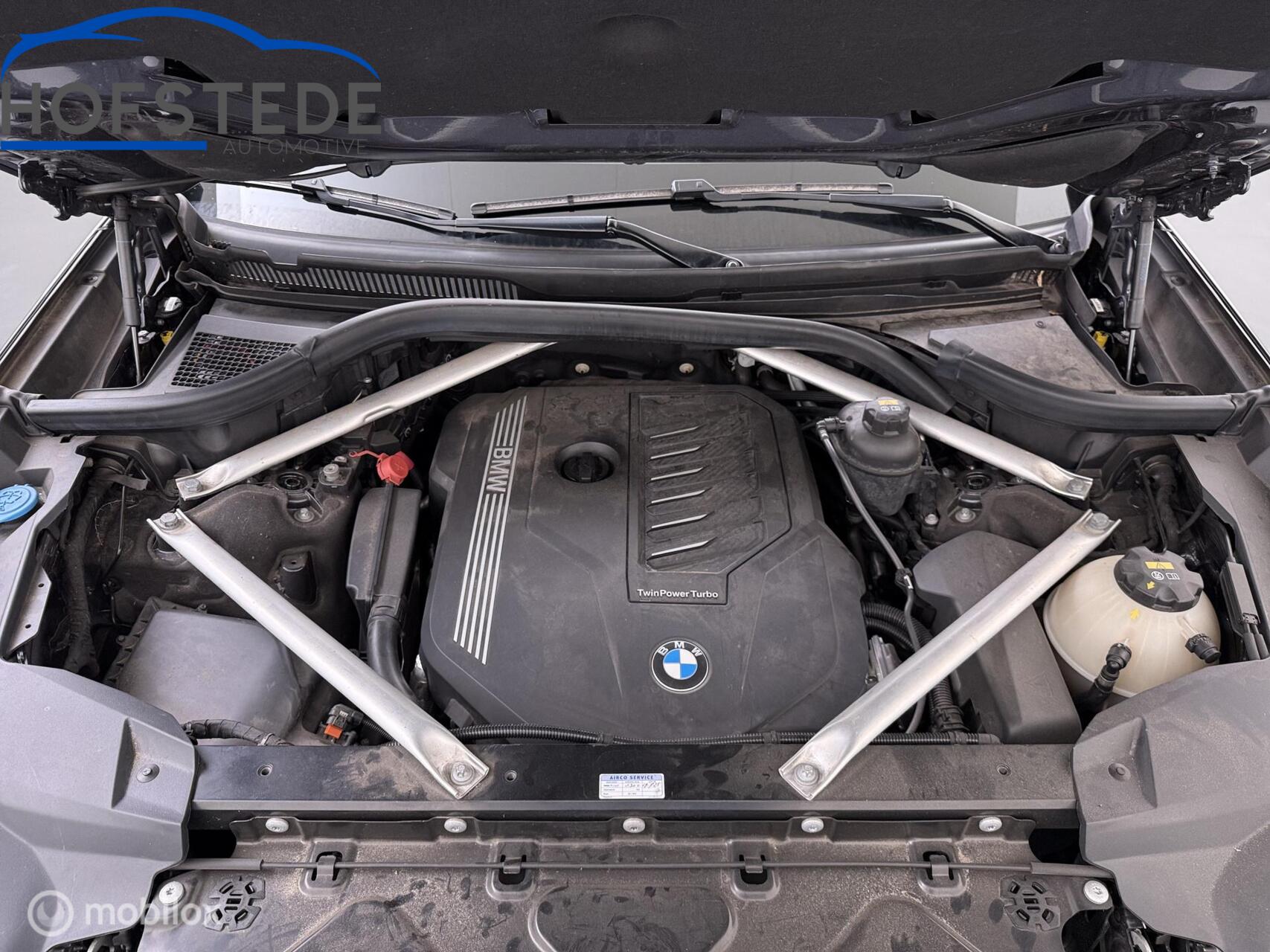 Foto van BMW X7 Xdrive40i