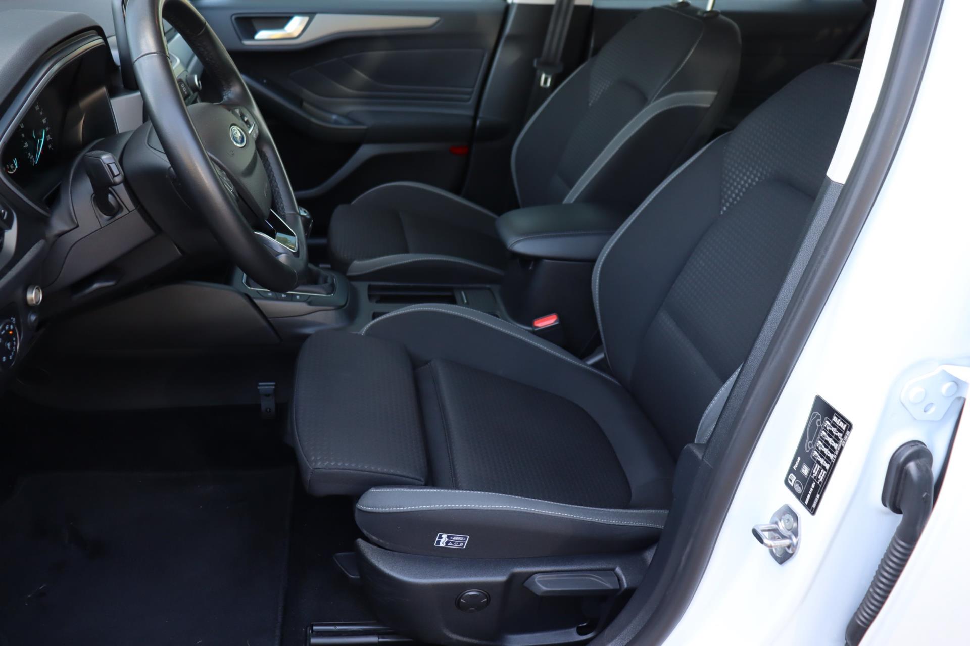Foto van Ford Focus Wagon