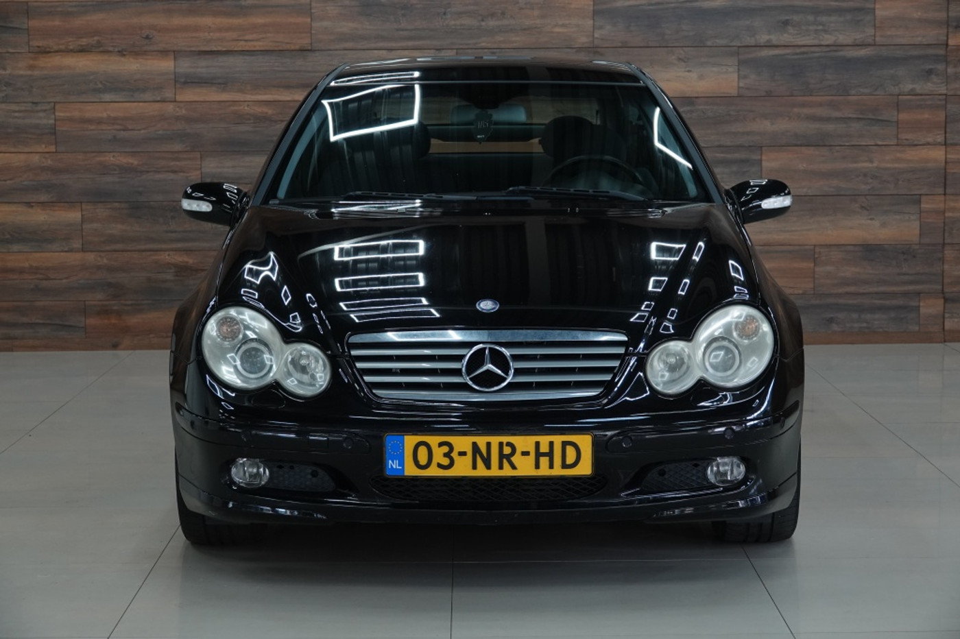 Foto van Mercedes-Benz C 180 Kompressor
