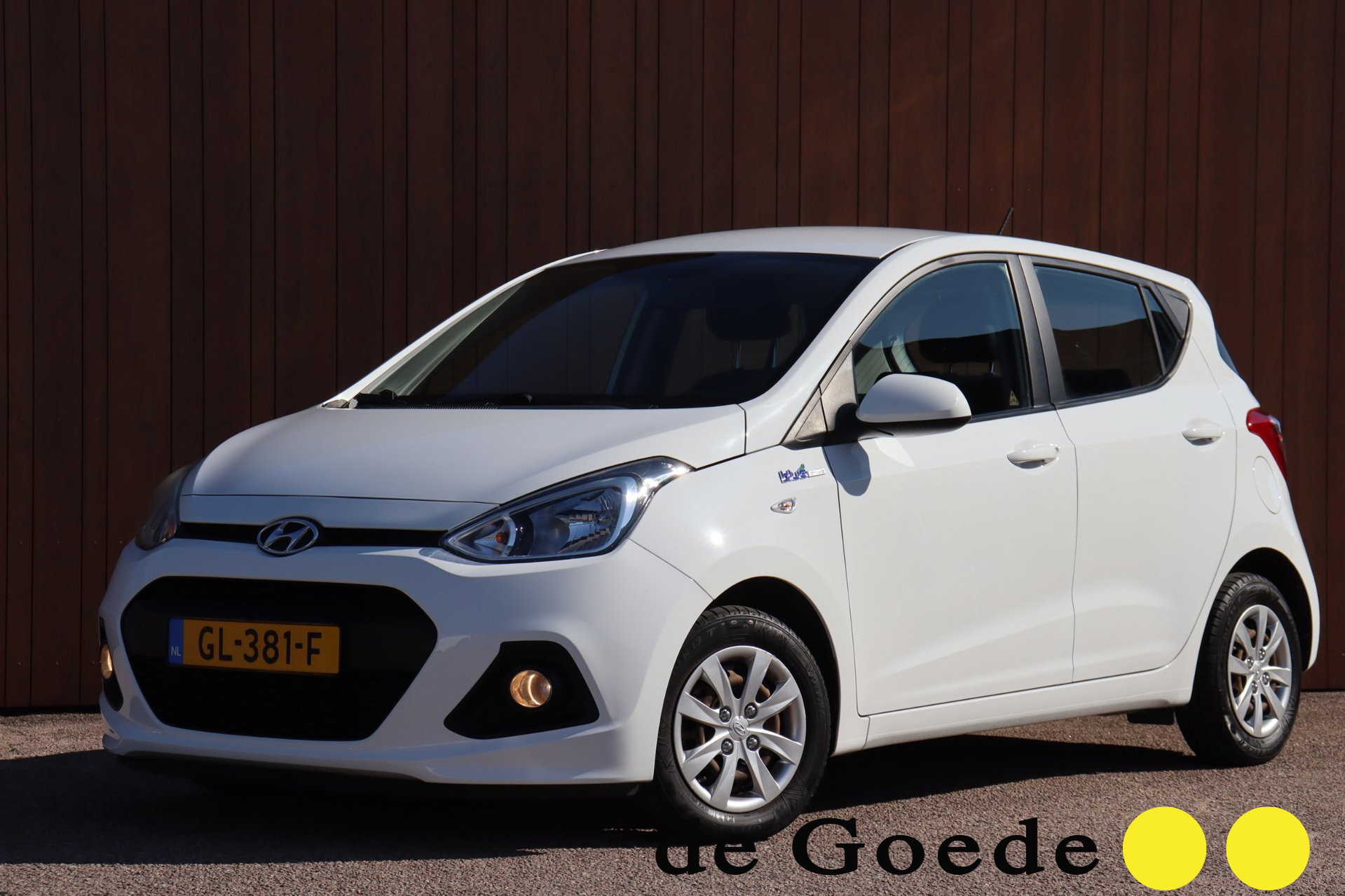 Hyundai I10 1.0i i-Motion Comfort org.NL ecc cruise 2015 - voorkant
