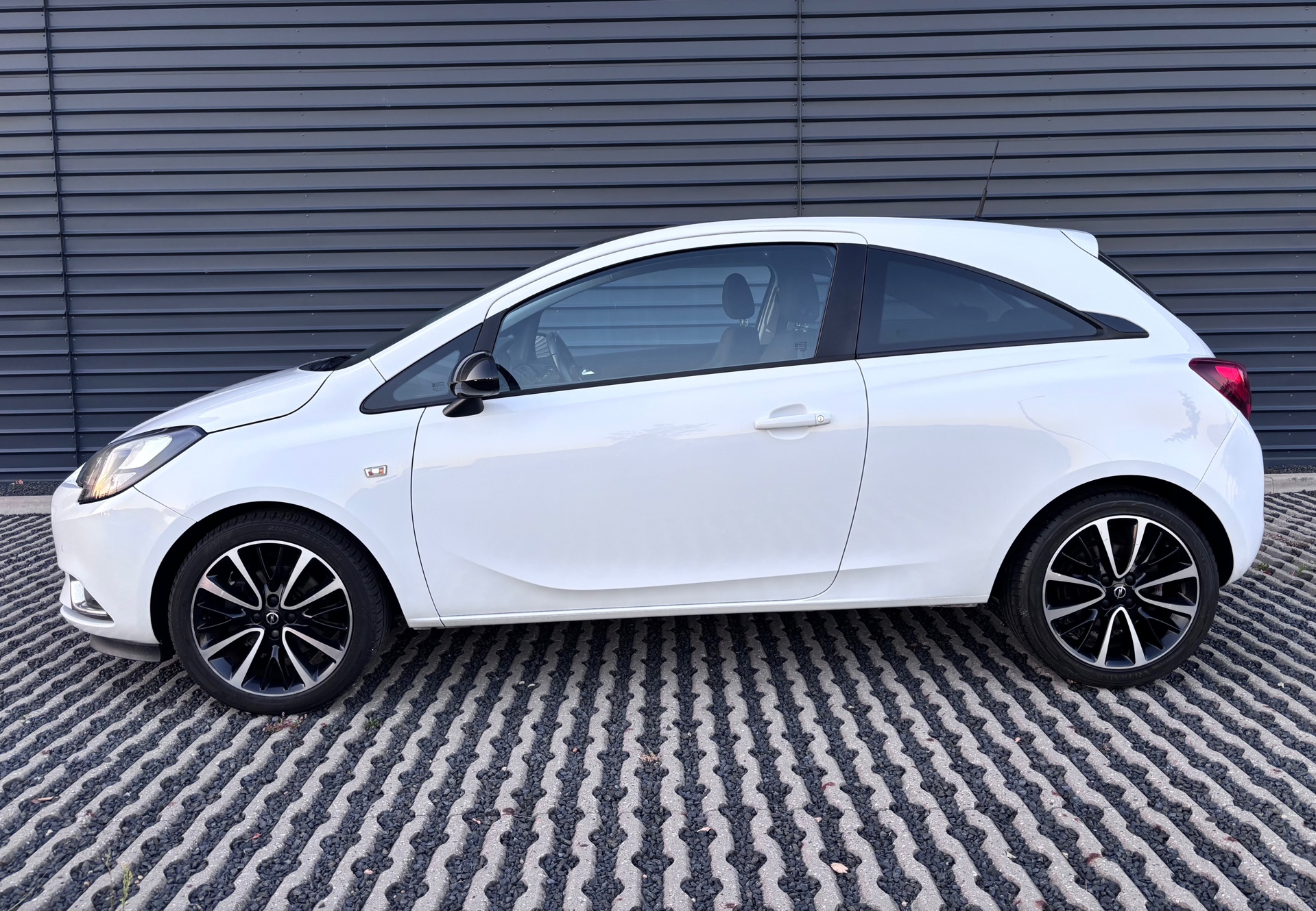 Foto van Opel Corsa-e