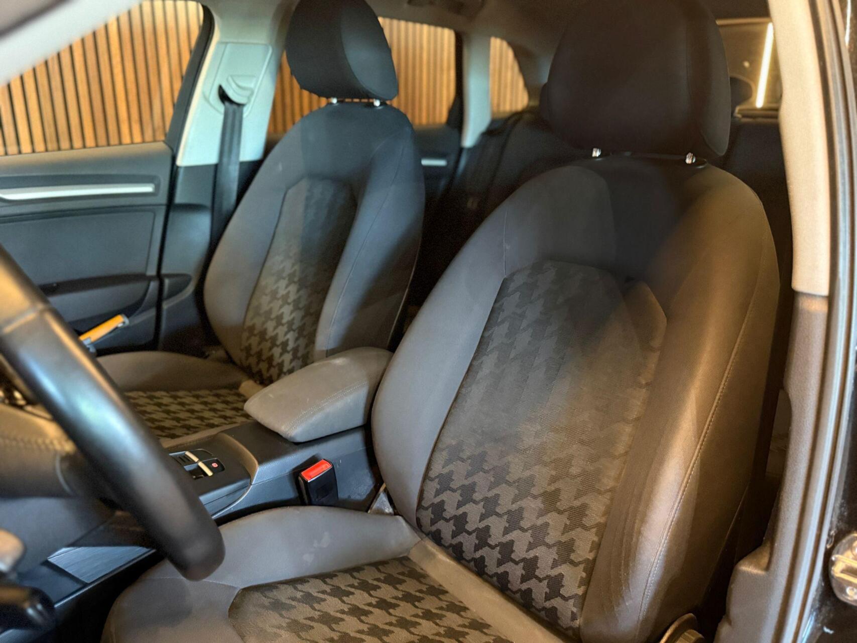 Foto van Audi A3 Sportback E-tron