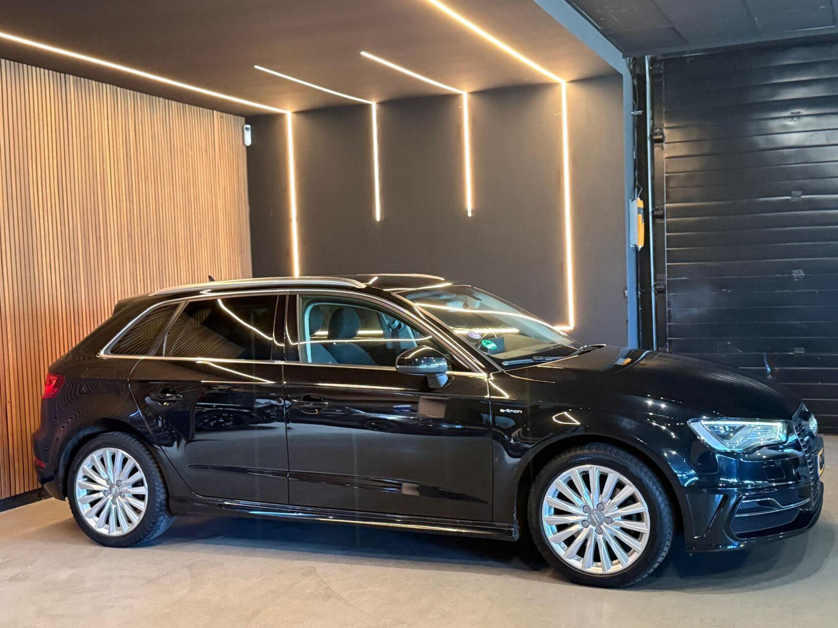 Foto van Audi A3 Sportback E-tron