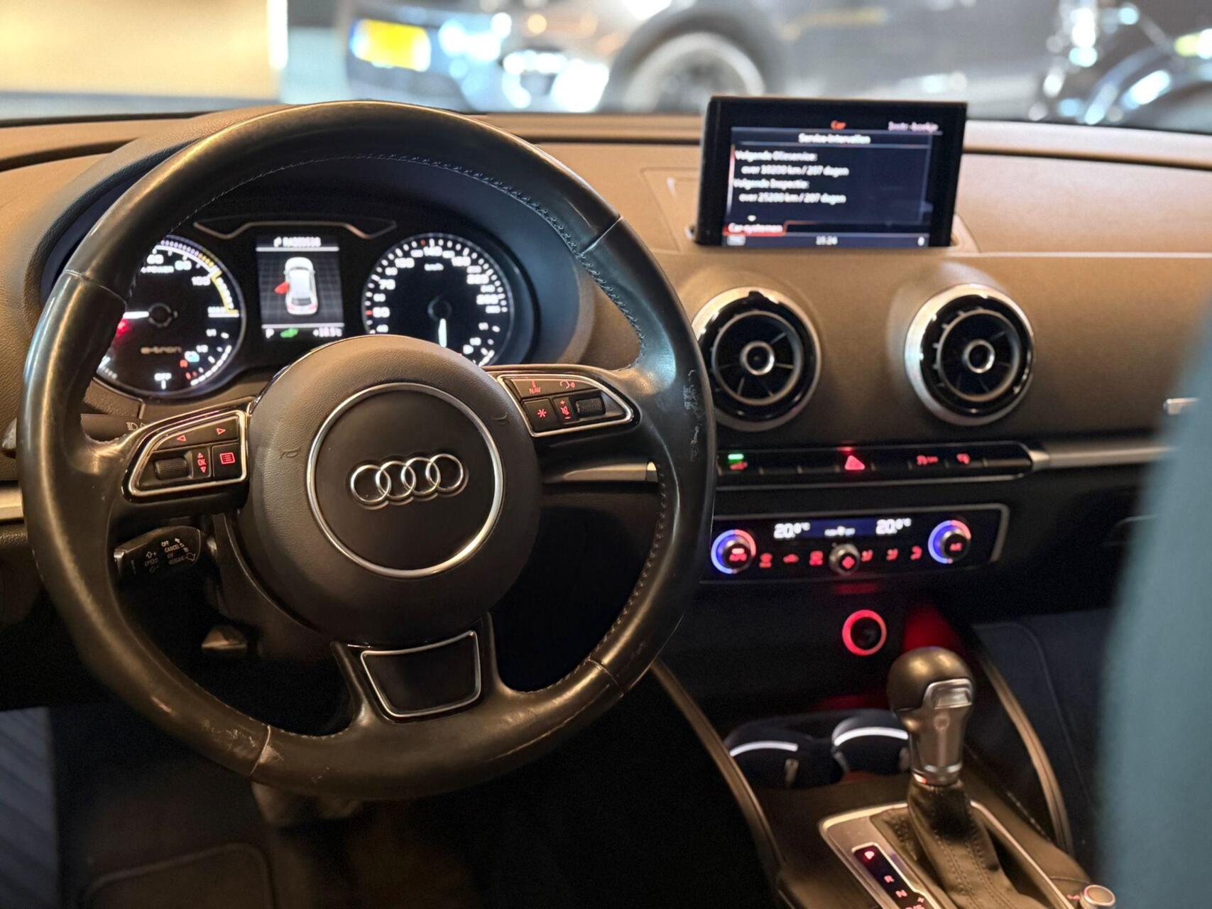 Foto van Audi A3 Sportback E-tron