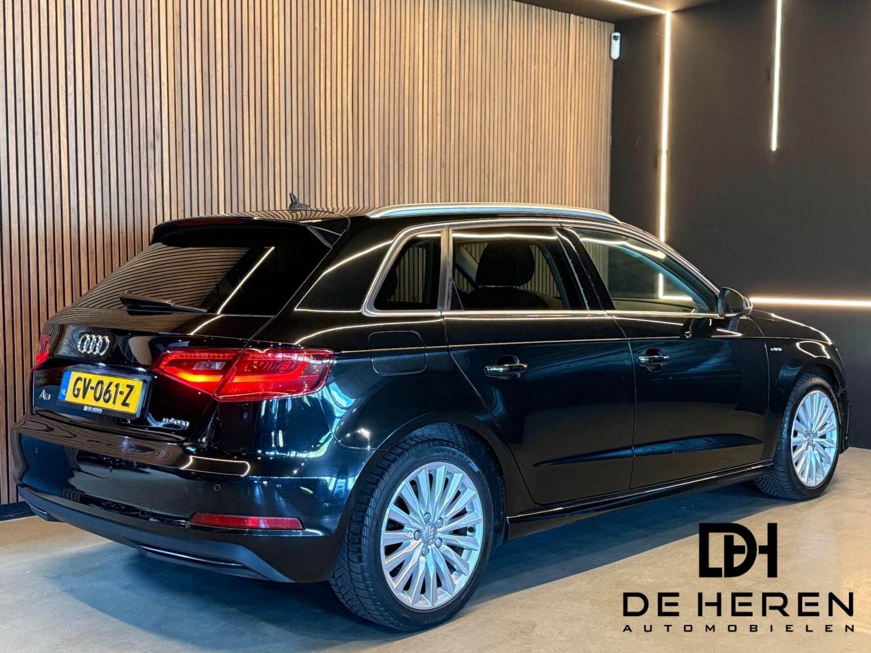 Foto van Audi A3 Sportback E-tron