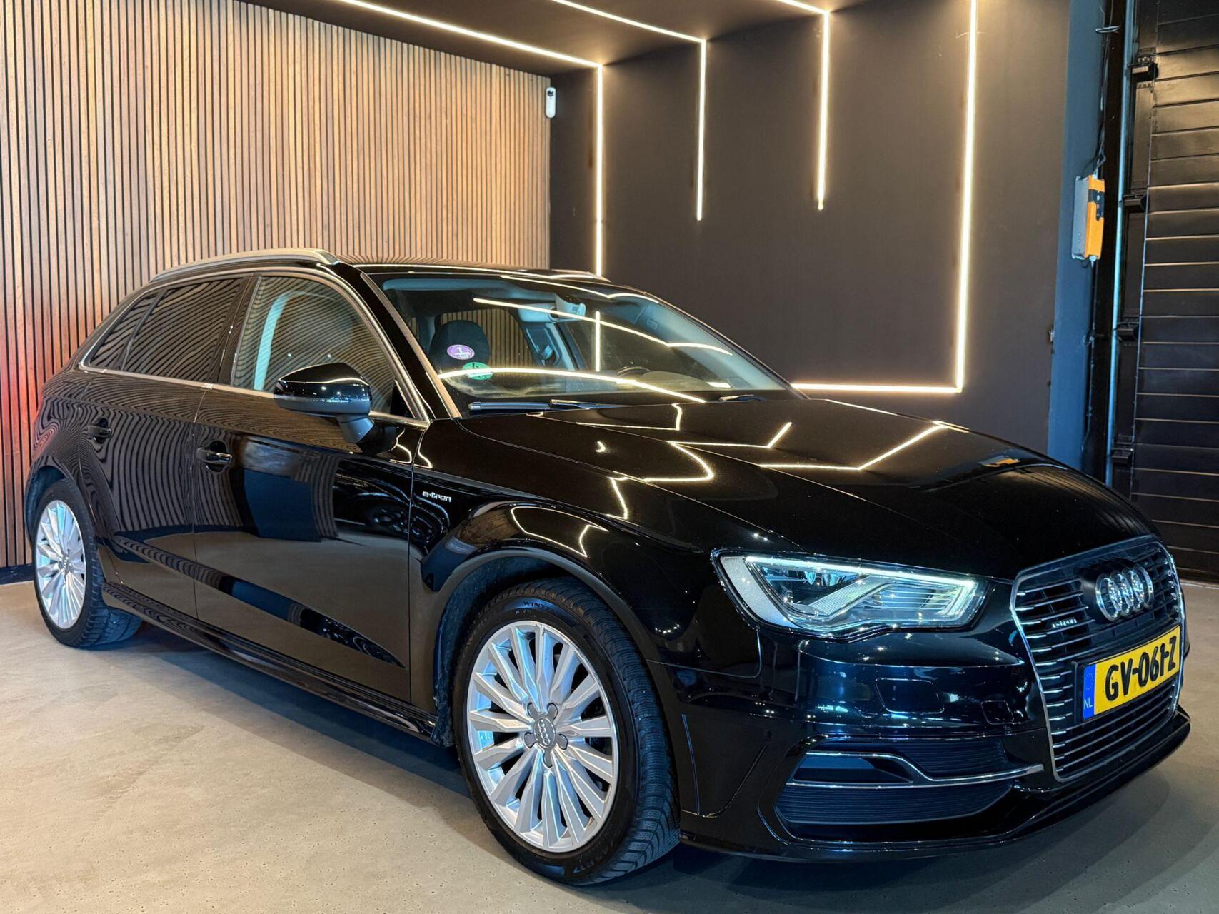 Foto van Audi A3 Sportback E-tron