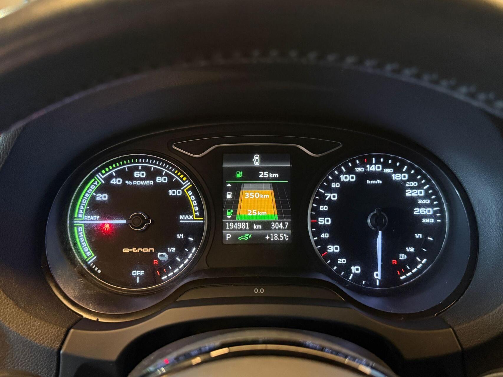 Foto van Audi A3 Sportback E-tron