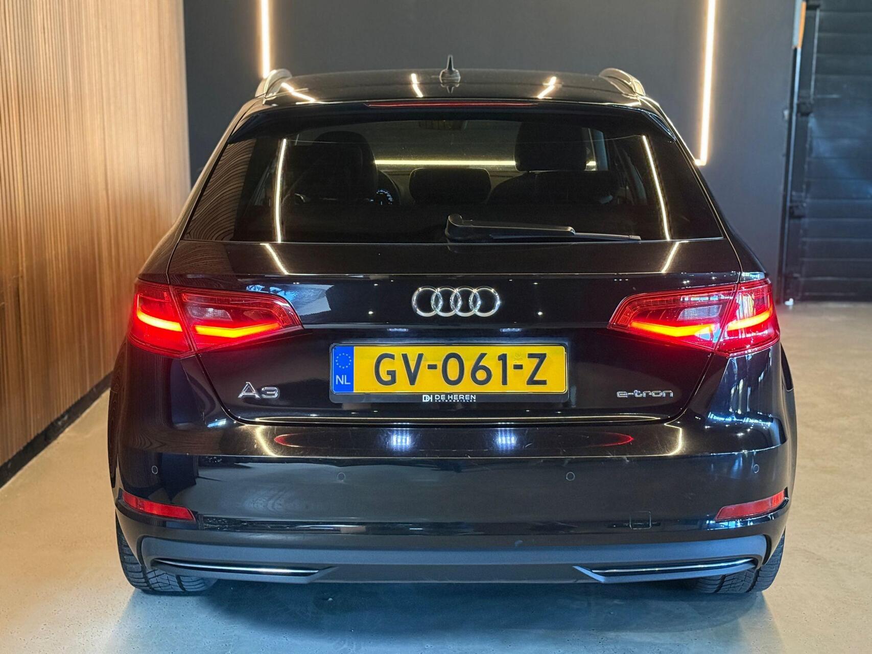 Foto van Audi A3 Sportback E-tron