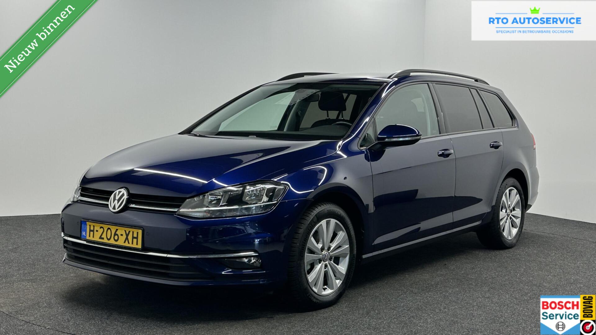 Volkswagen Golf Variant 1.0 TSI Comfortline NAVI CRUISE ECC LM CARPLAY. 2020 - voorkant