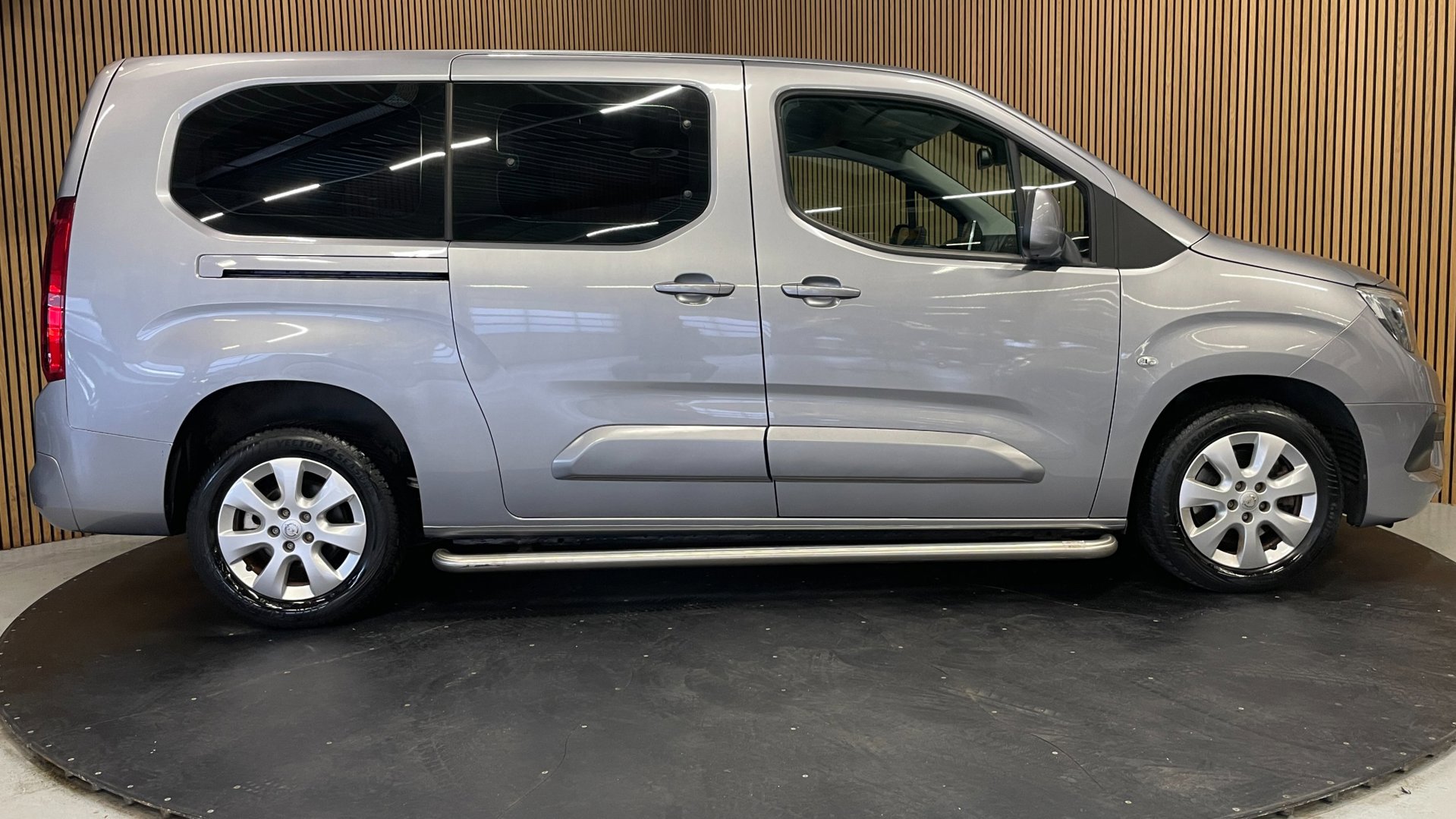 Foto van Opel Combo Tour