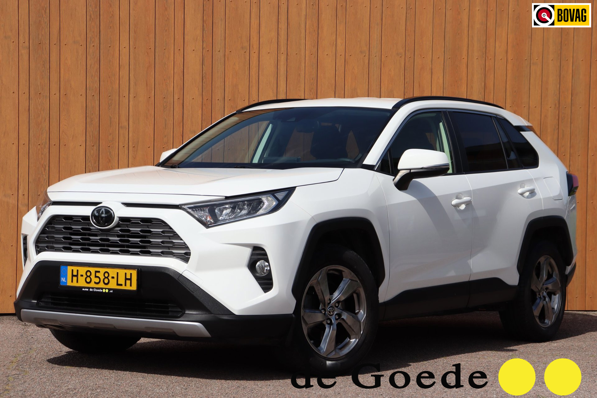 Toyota Rav4 2.0 VVT-iE Dynamic 2020 - voorkant