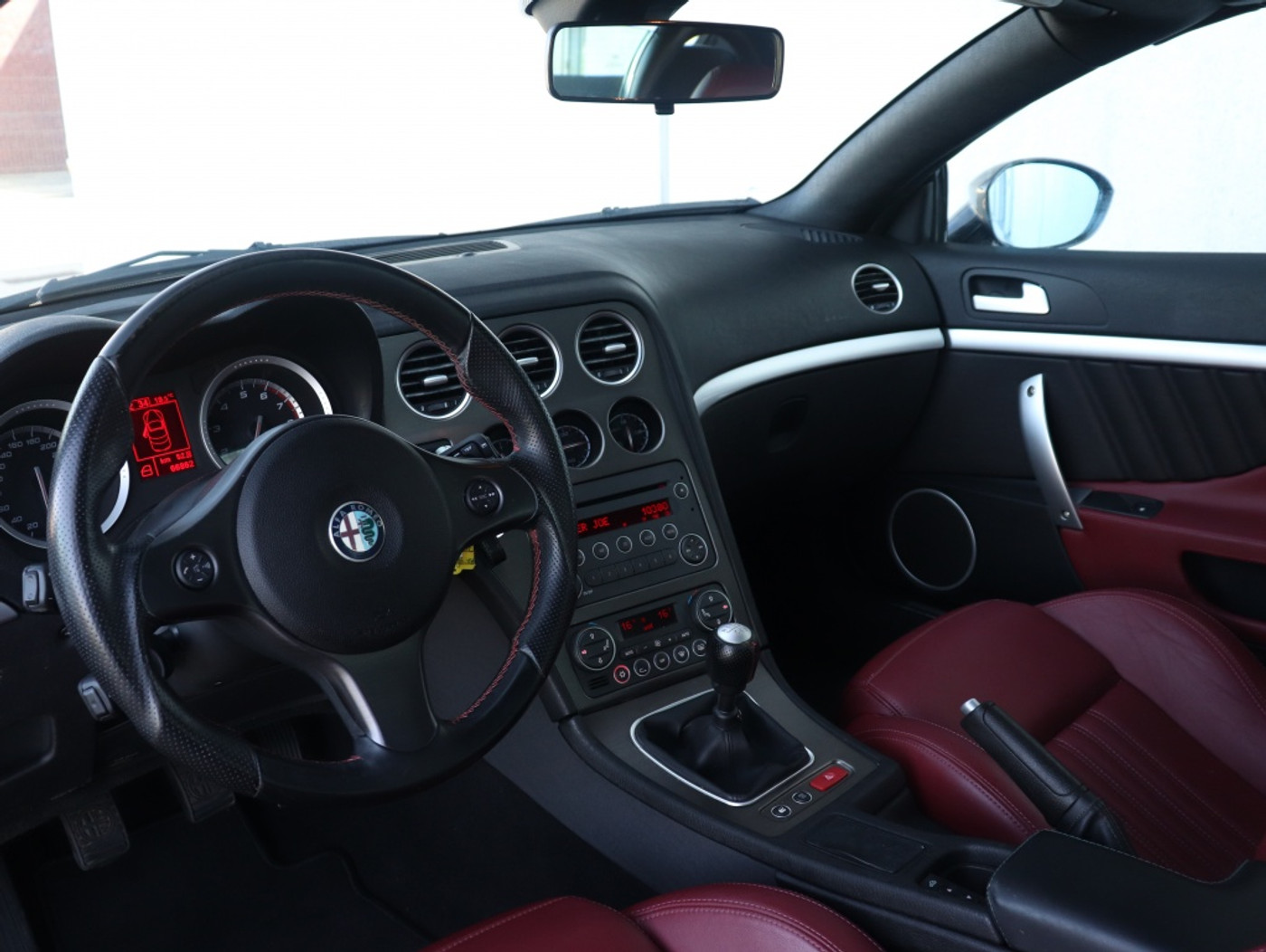 Foto van Alfa Romeo Alfa Spider