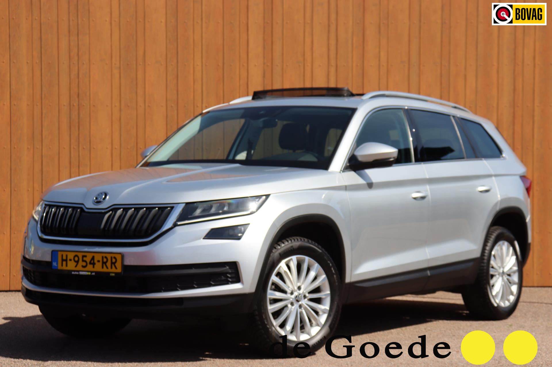 Skoda Kodiaq 1.5 TSI Business Edition org.NL schuifdak h.leer+vw camera el.klep adapt.cruise canton 2020 - voorkant