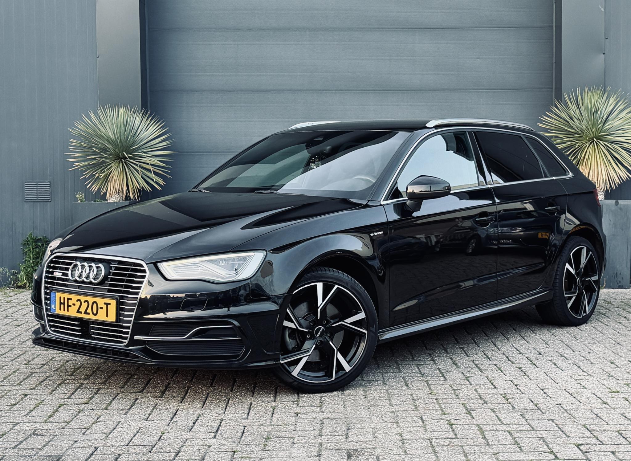 Foto van Audi A3 Sportback E-tron