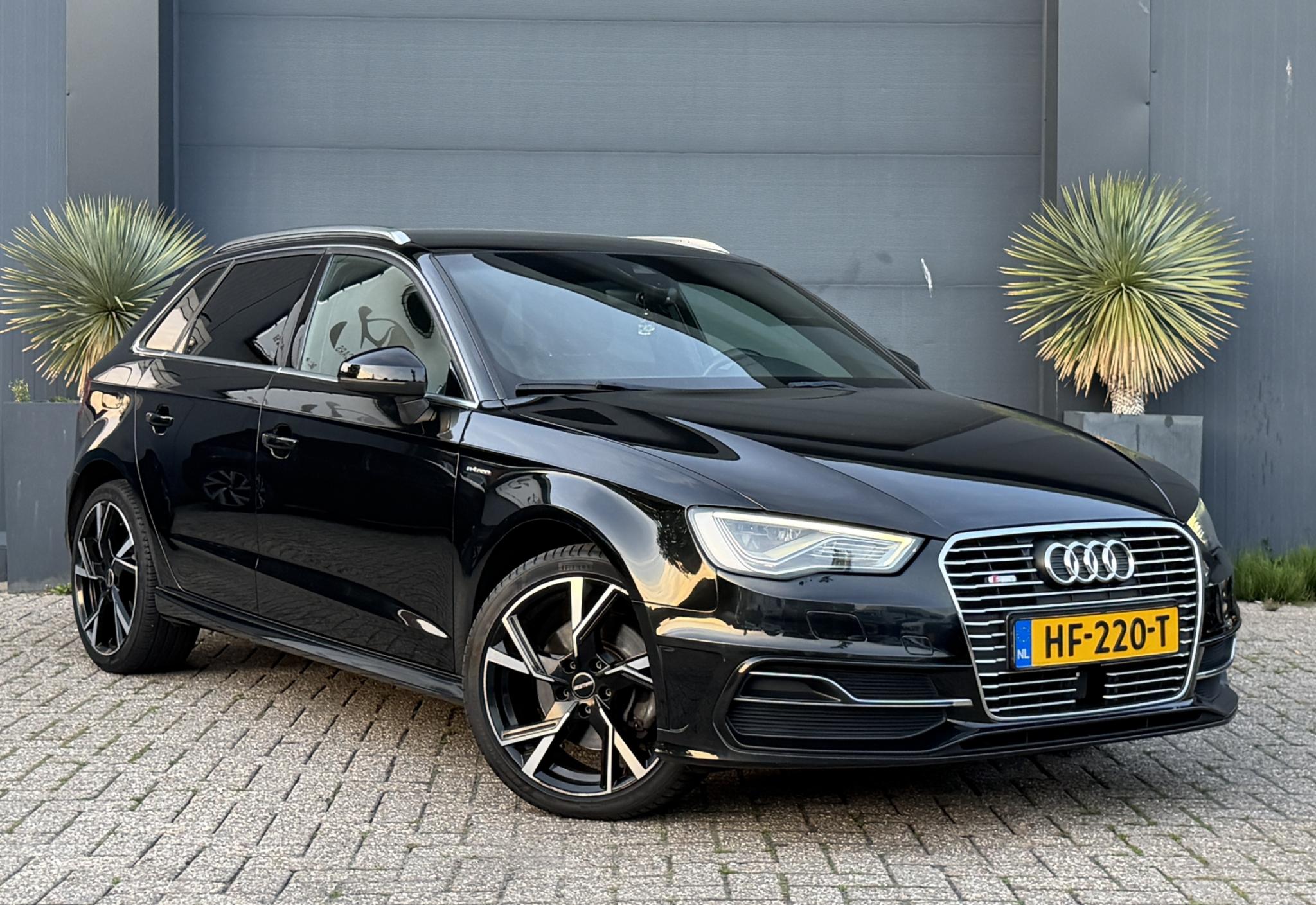 Audi A3 Sportback E-tron 1.4 e-tron PHEV Ambition Pro Line plus 2015 - voorkant