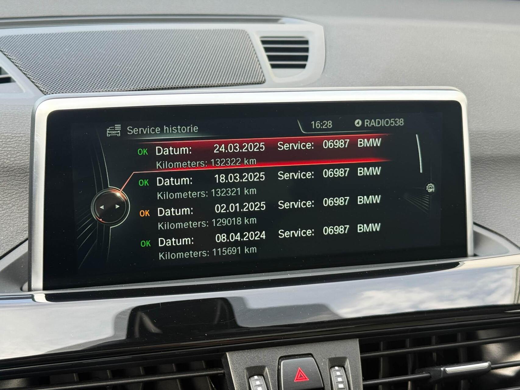 Foto van BMW X1 Xdrive25i
