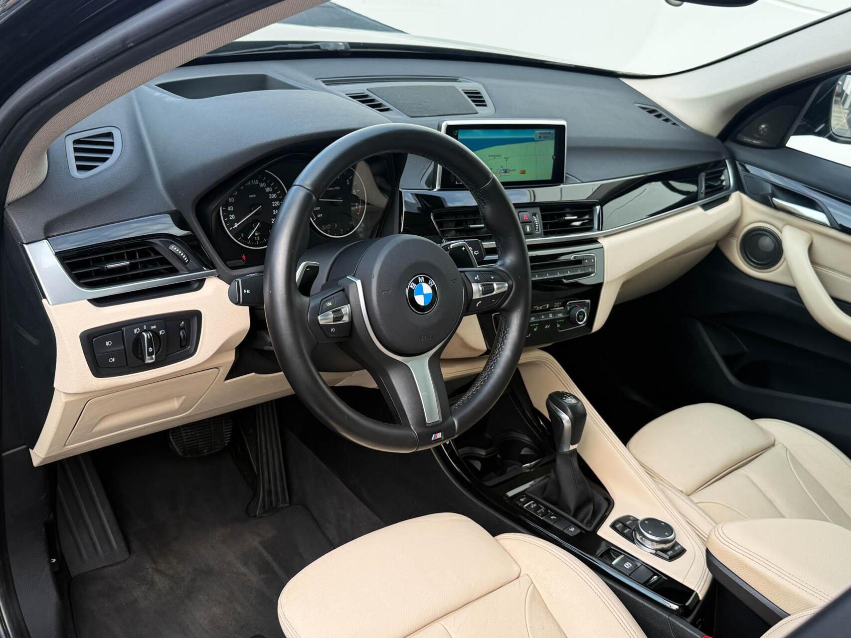 Foto van BMW X1 Xdrive25i