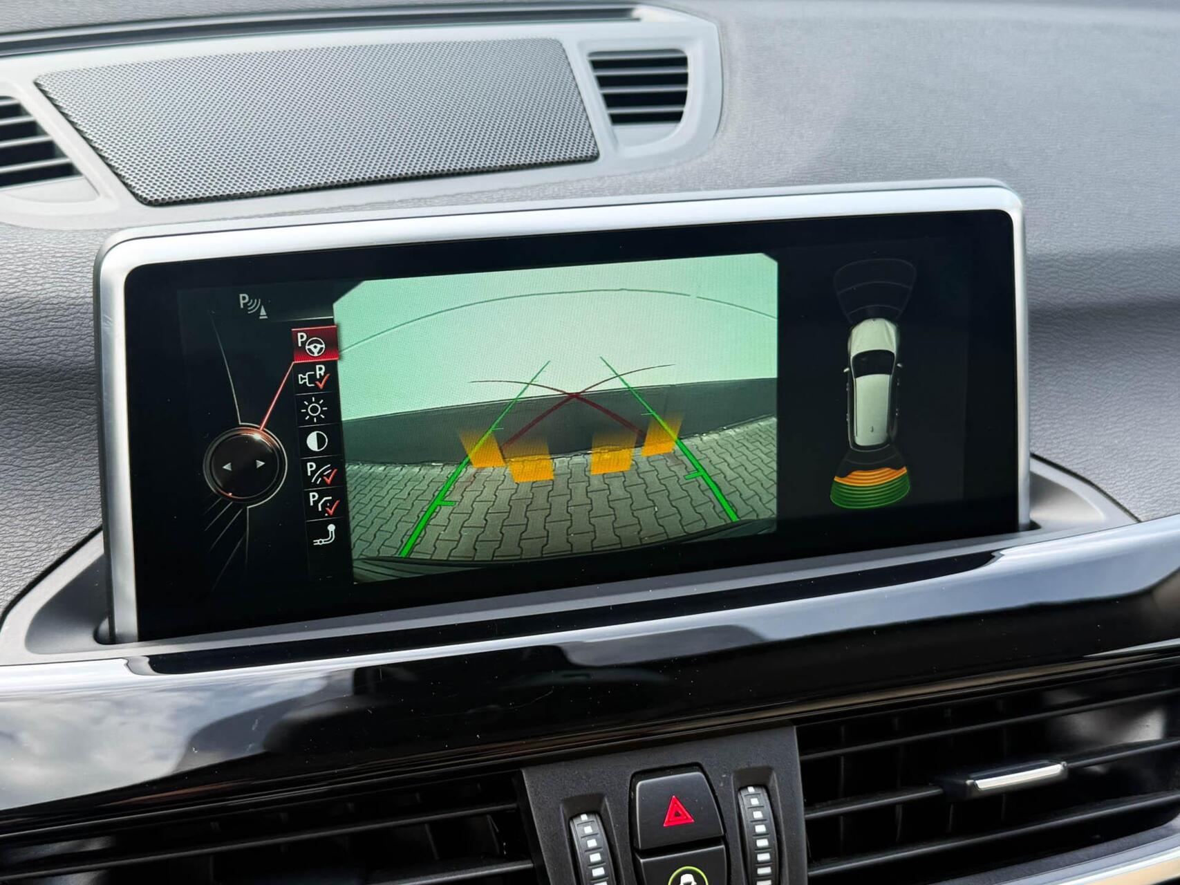 Foto van BMW X1 Xdrive25i