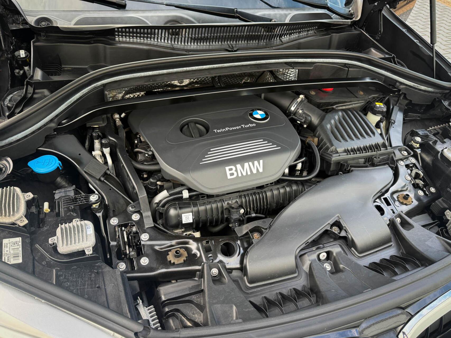 Foto van BMW X1 Xdrive25i