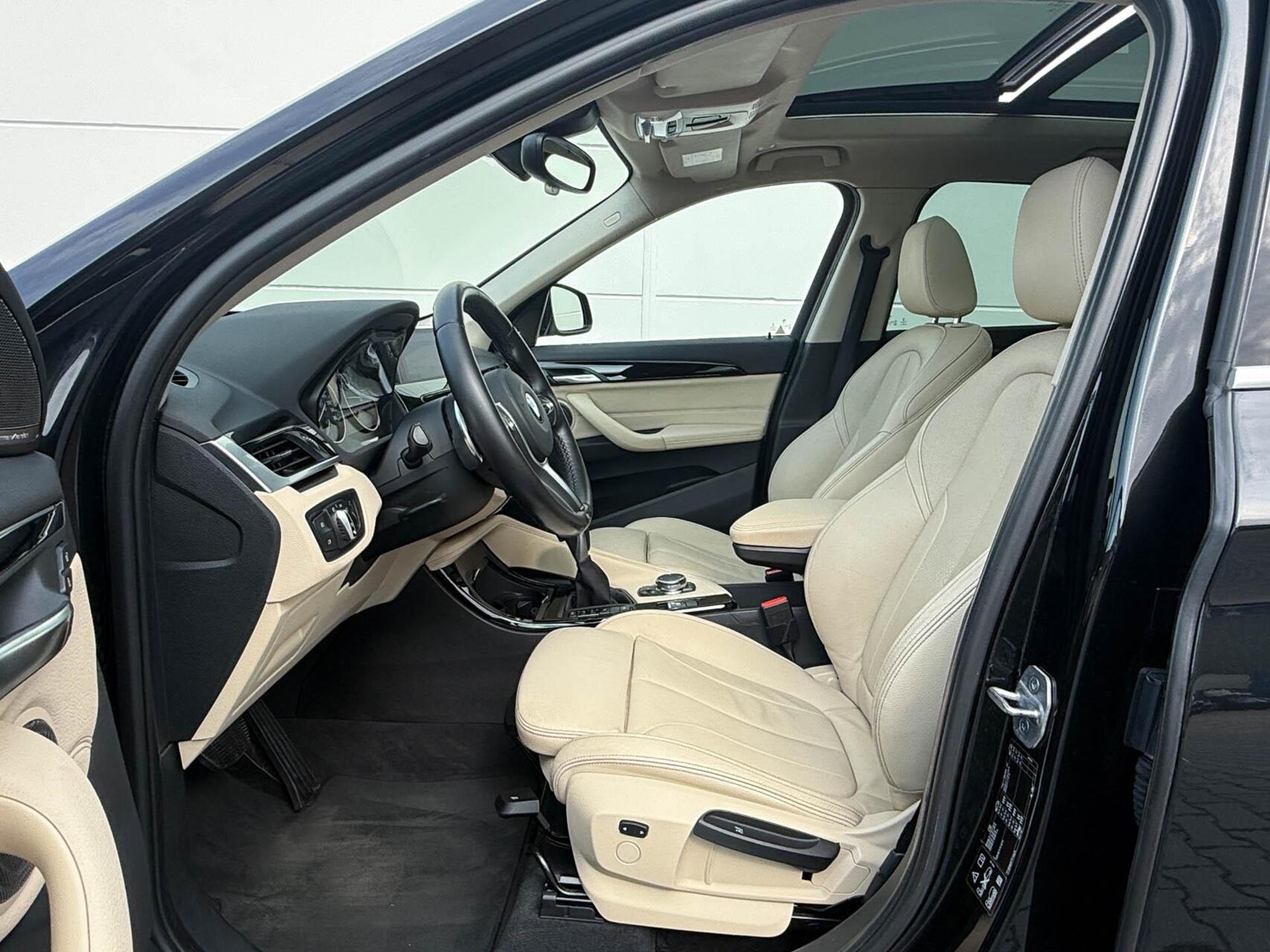 Foto van BMW X1 Xdrive25i