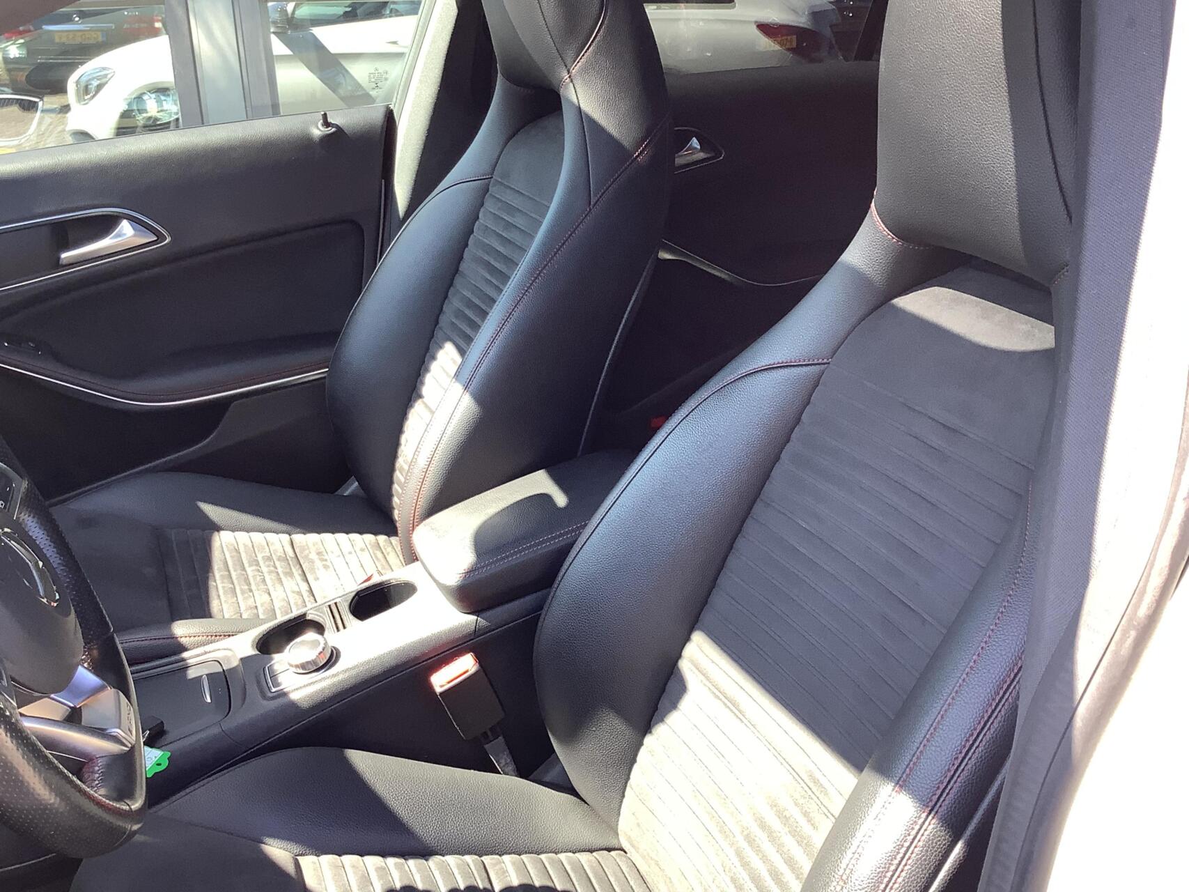 Foto van Mercedes-Benz Cla 200