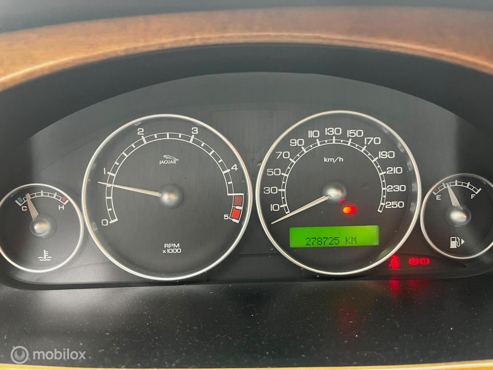 Foto van Jaguar X-type 2.2d I4