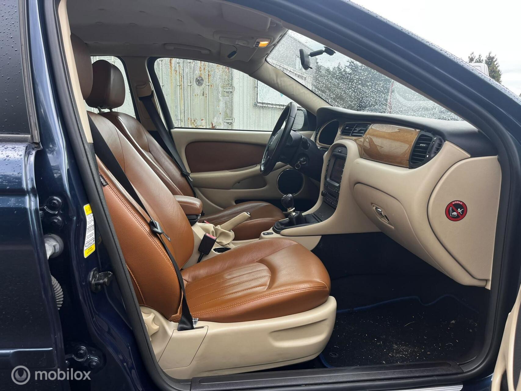Foto van Jaguar X-type 2.2d I4