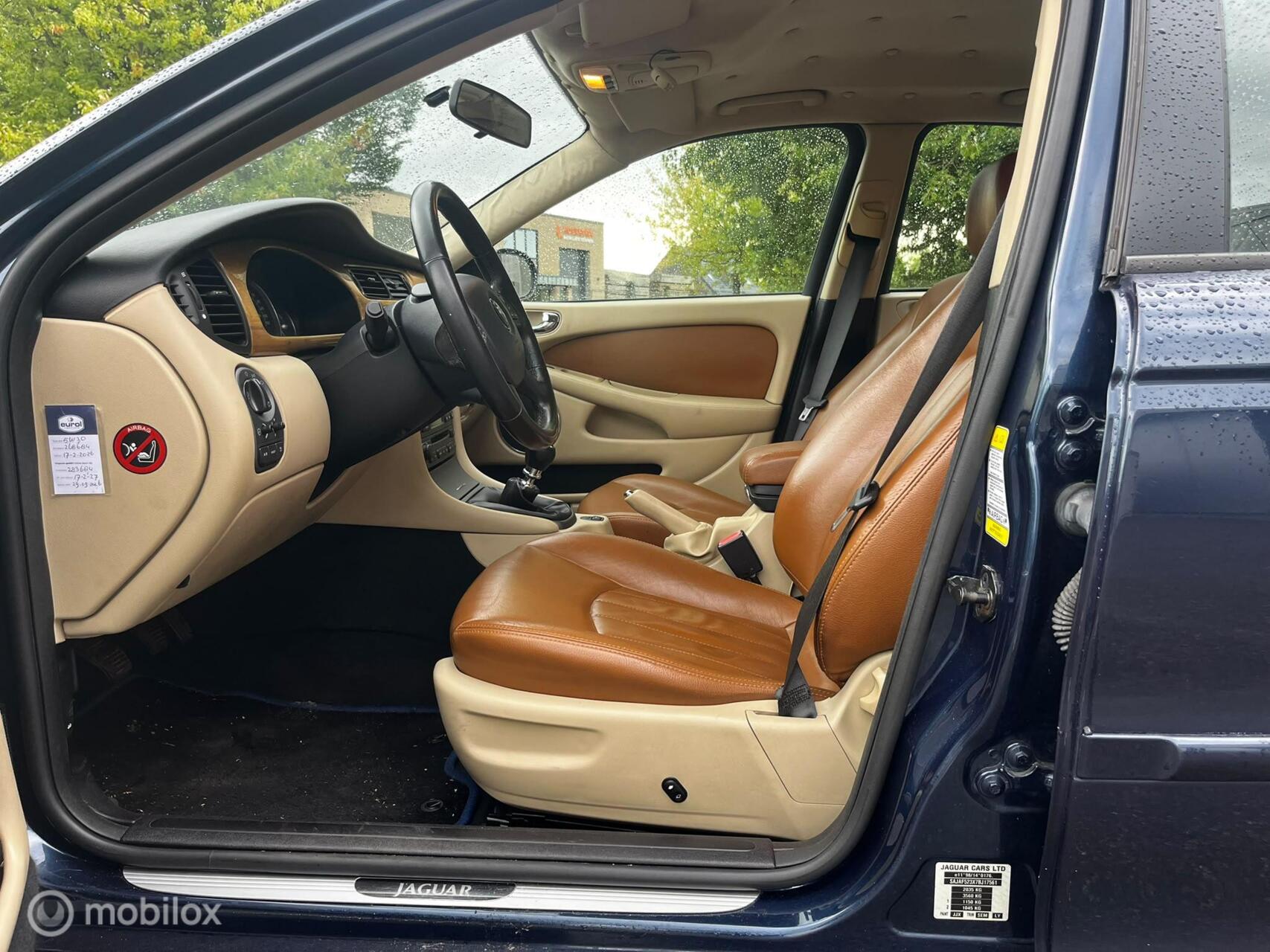 Foto van Jaguar X-type 2.2d I4