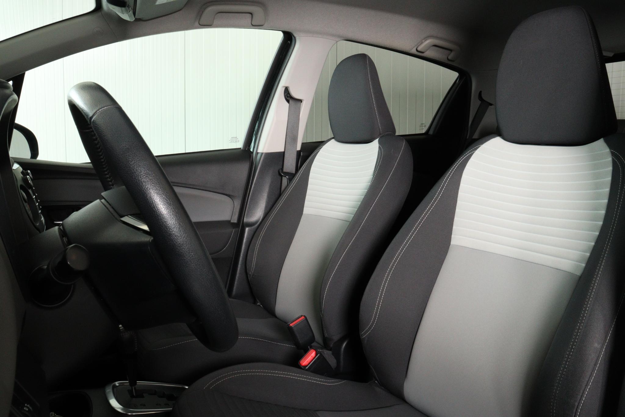 Foto van Toyota Toyota Yaris Hybrid