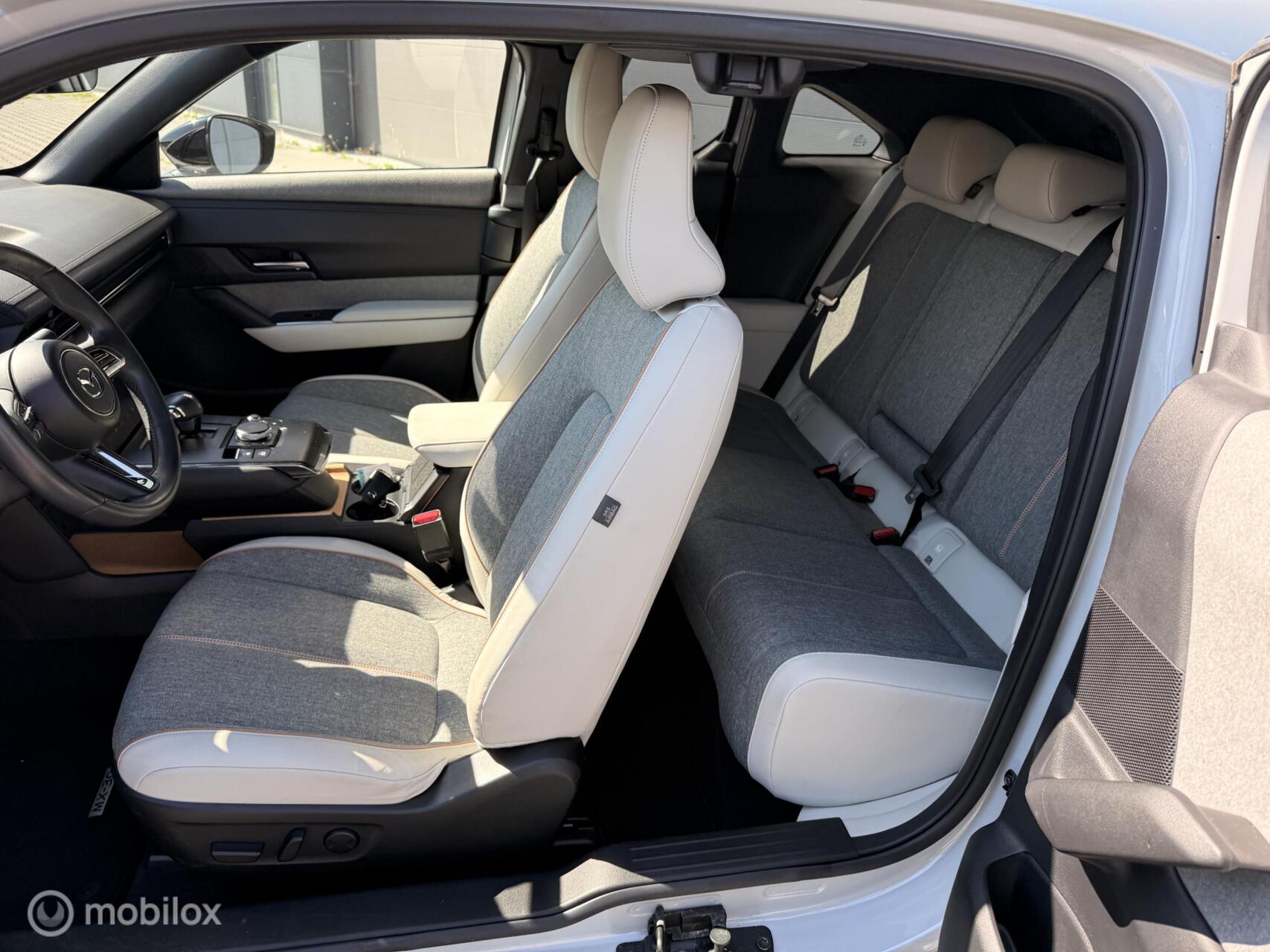 Foto van Mazda Mazda Mx-30