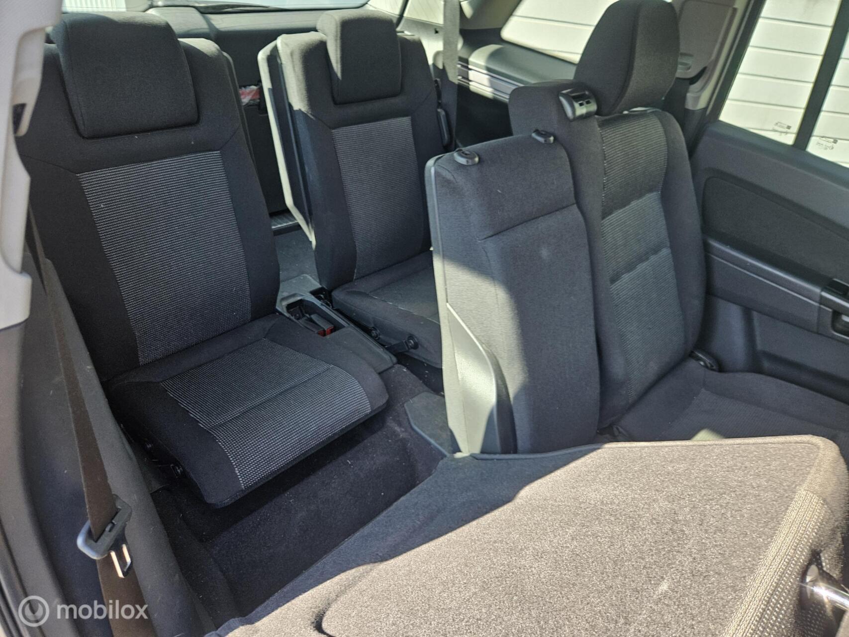 Foto van Opel Zafira