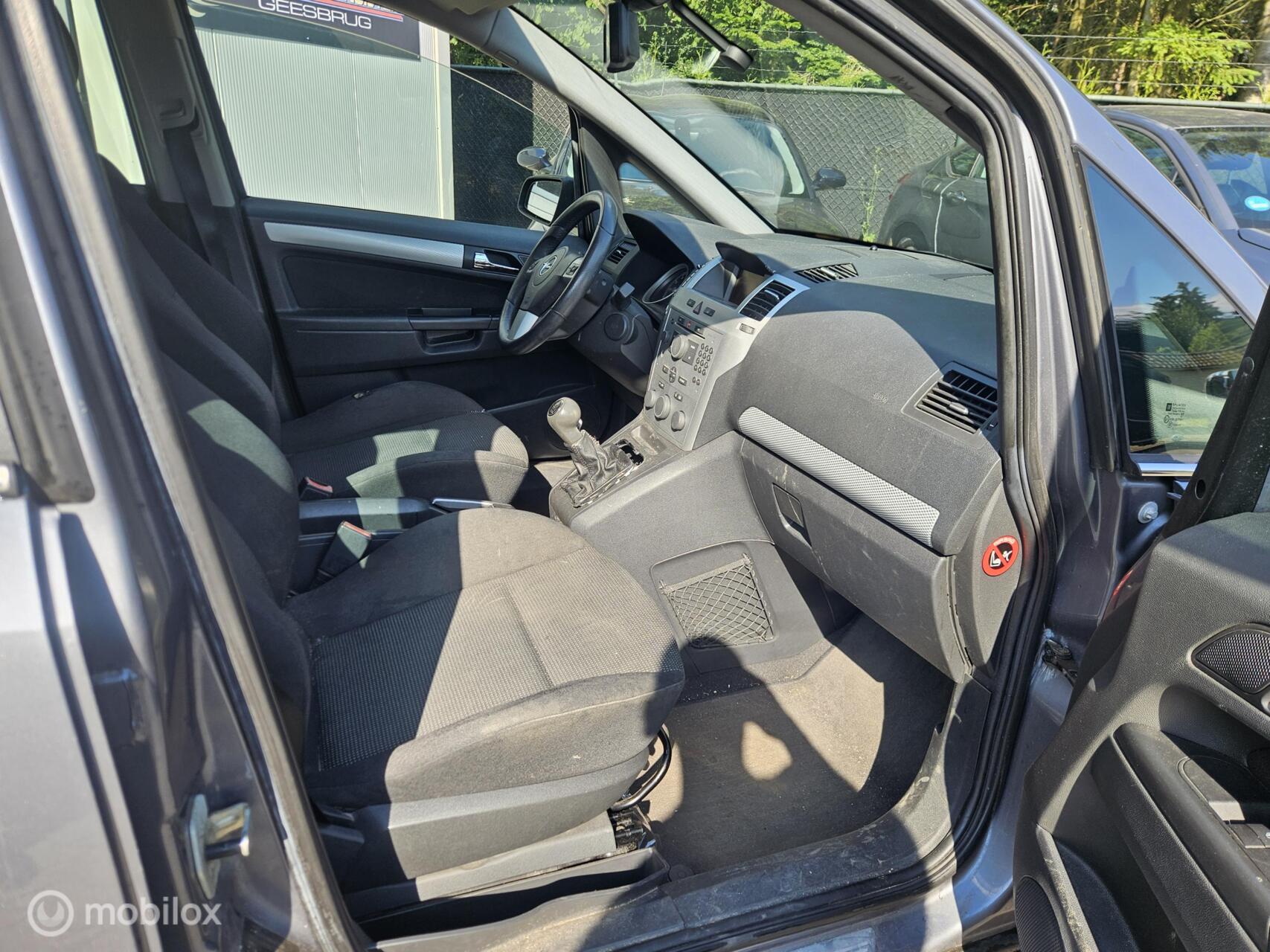 Foto van Opel Zafira