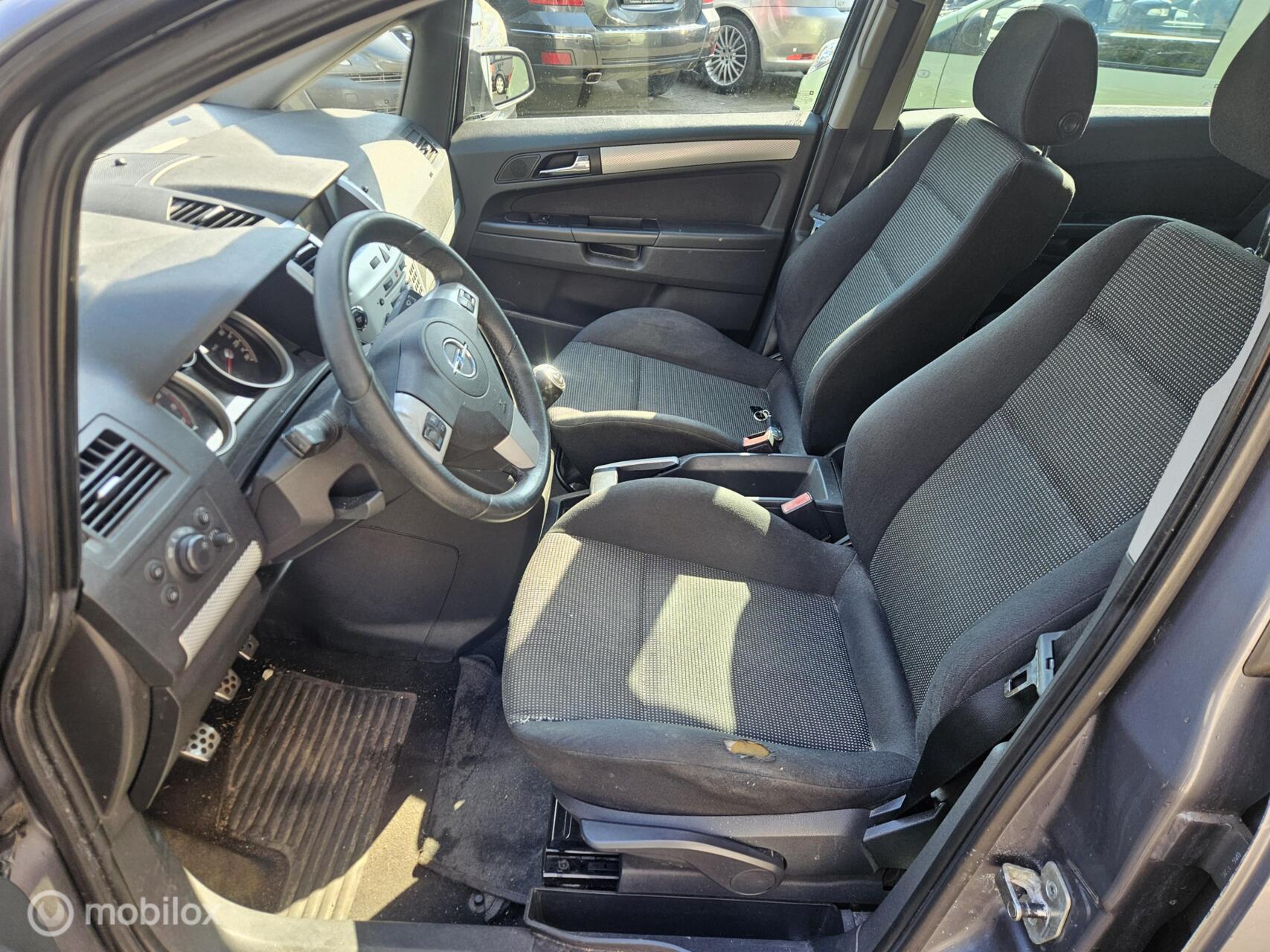 Foto van Opel Zafira