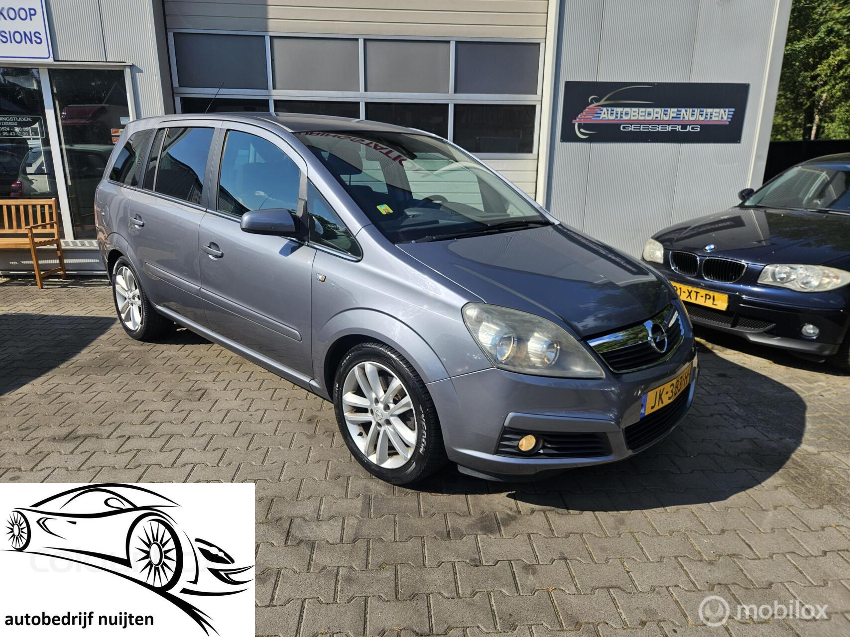 Opel Zafira 2.2 Business trekhaak..7 persoons 2005 - voorkant