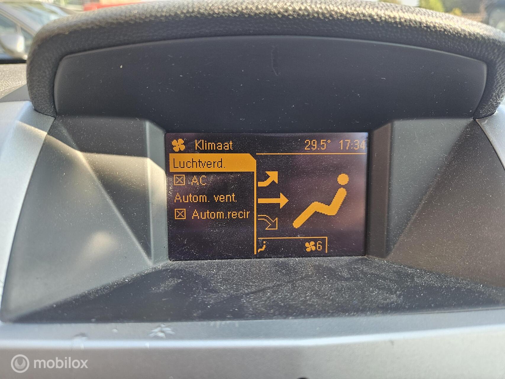 Foto van Opel Zafira