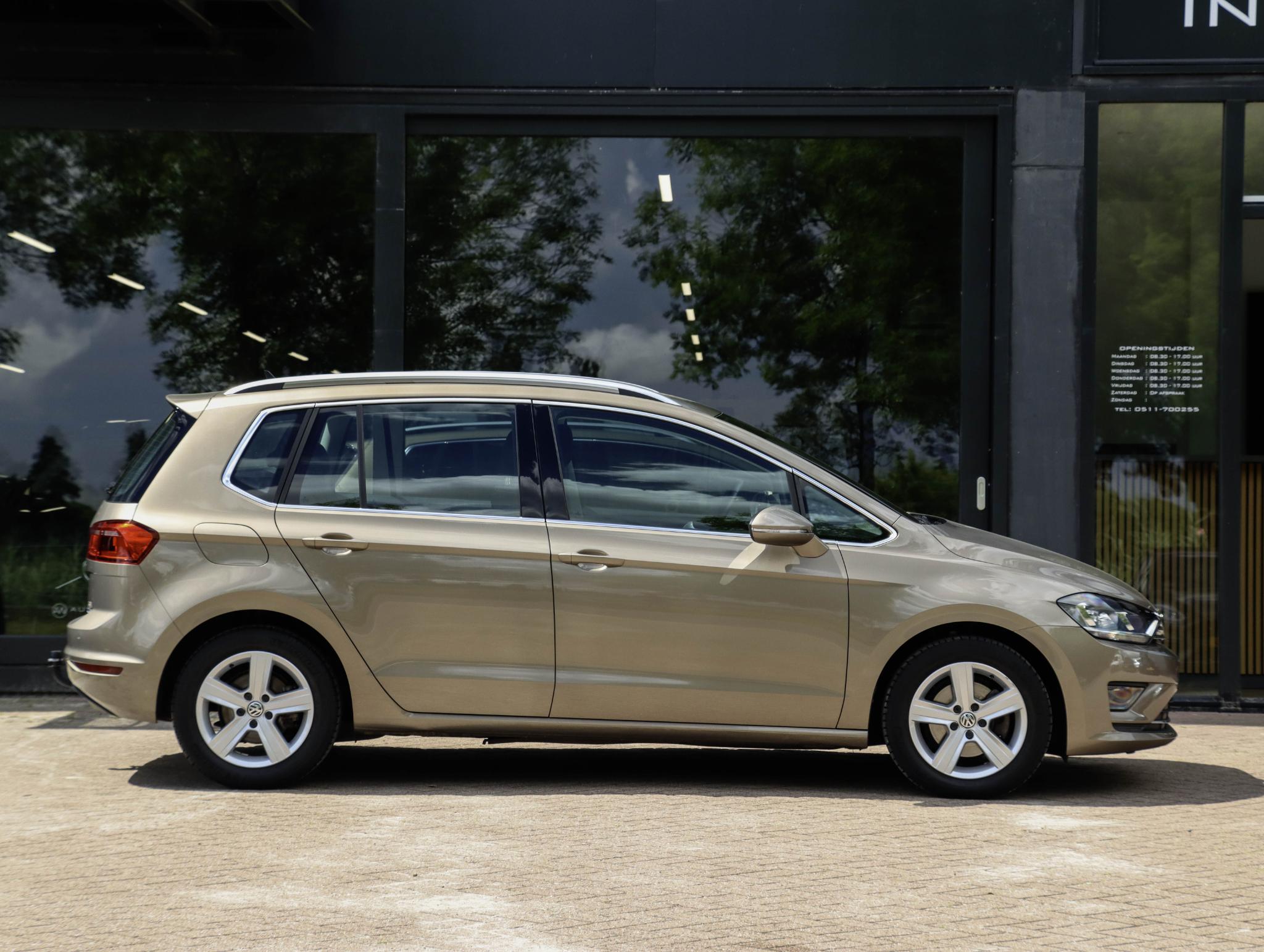 Foto van Volkswagen Golf Sportsvan