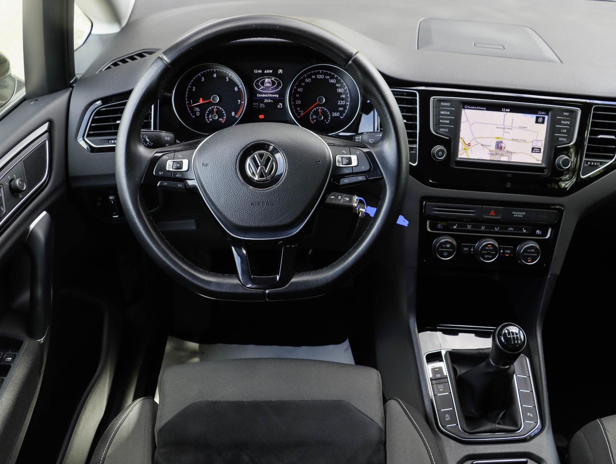 Foto van Volkswagen Golf Sportsvan