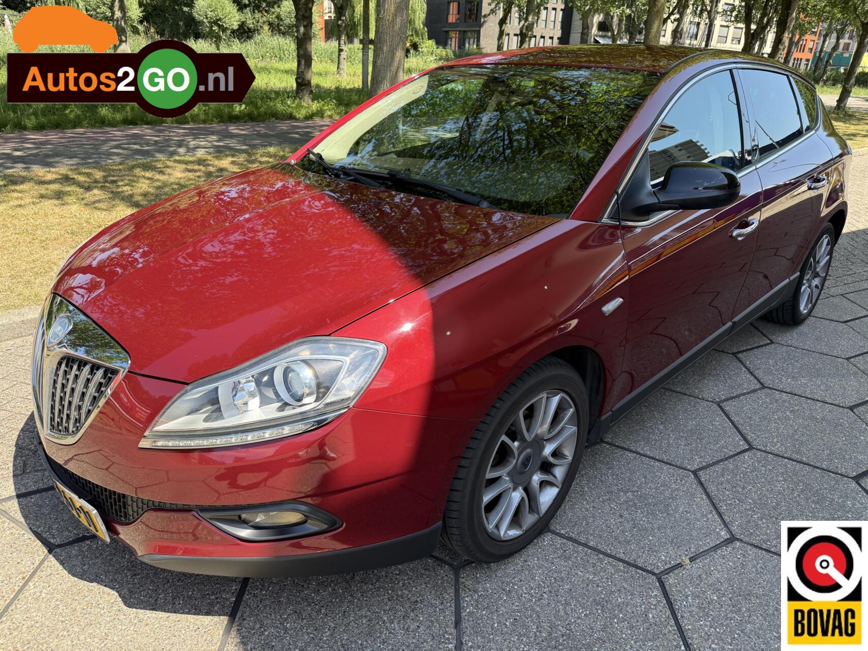 Lancia Lancia Delta 1.4-16V Argento I uniek exemplaar I volledig bijgehouden I 2010 - voorkant