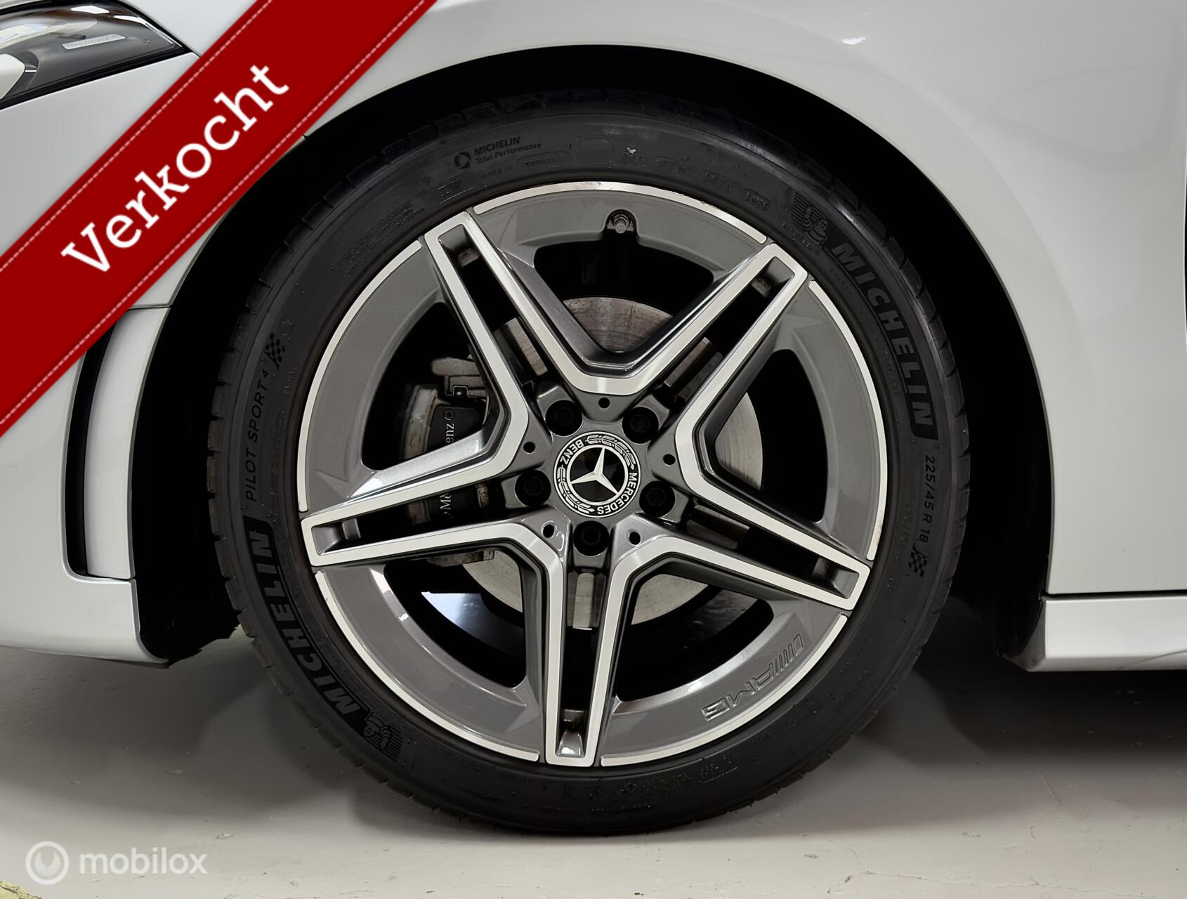 Foto van Mercedes-Benz A 180