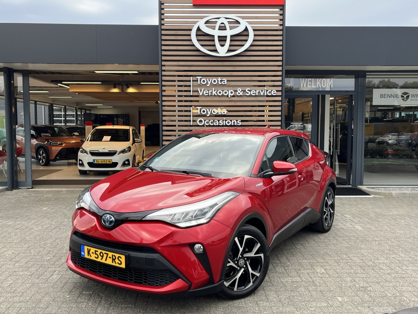 Toyota Toyota C-hr 2.0 Hybrid Dynamic 2020 - voorkant