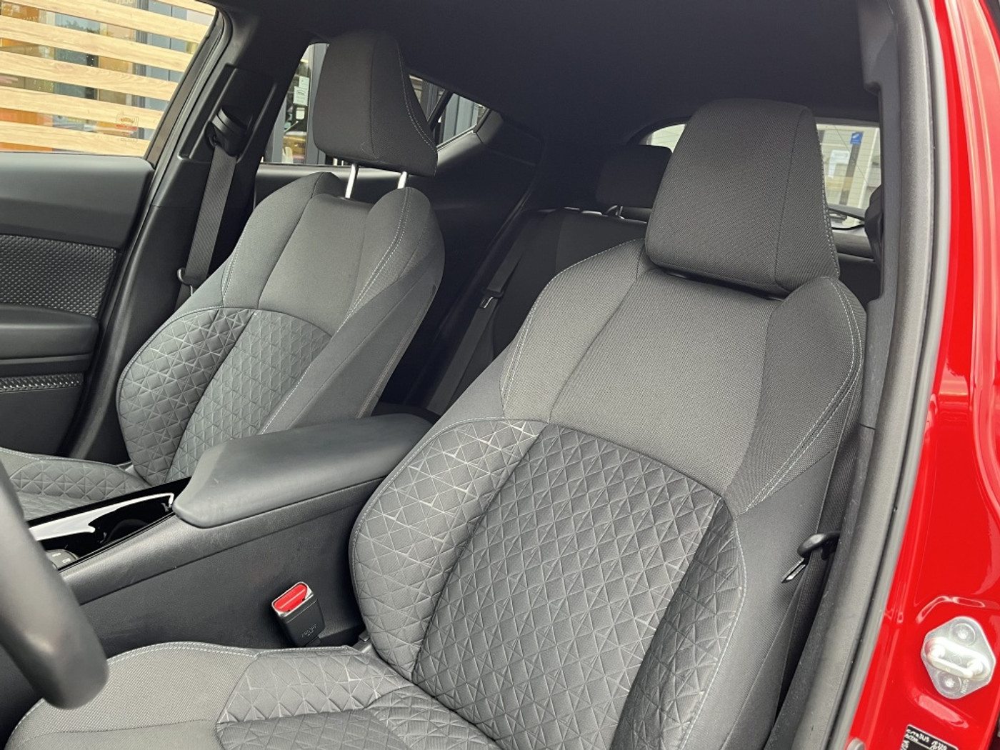 Foto van Toyota Toyota C-hr