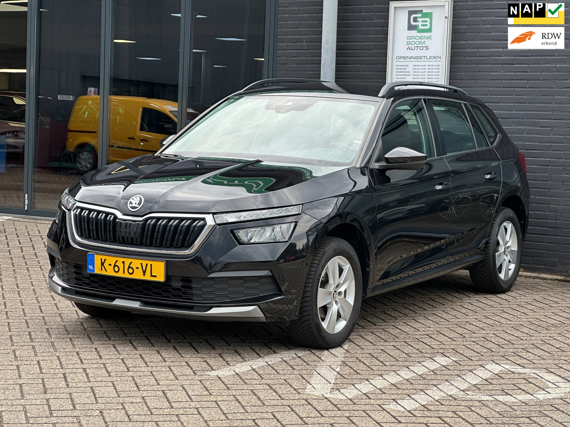 Skoda Kamiq 1.0 TSI Ambition/1STE EIG/APP-CONNECT/PDC/AIRCO/NL-AUTO NAP!! 2021 - voorkant