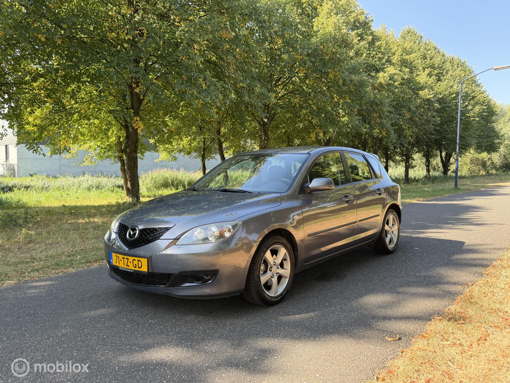 Mazda Mazda 3 1.6 S-VT Touring*NEW APK 09/27*AIRCO*ELEK. RAMEN 2007 - voorkant