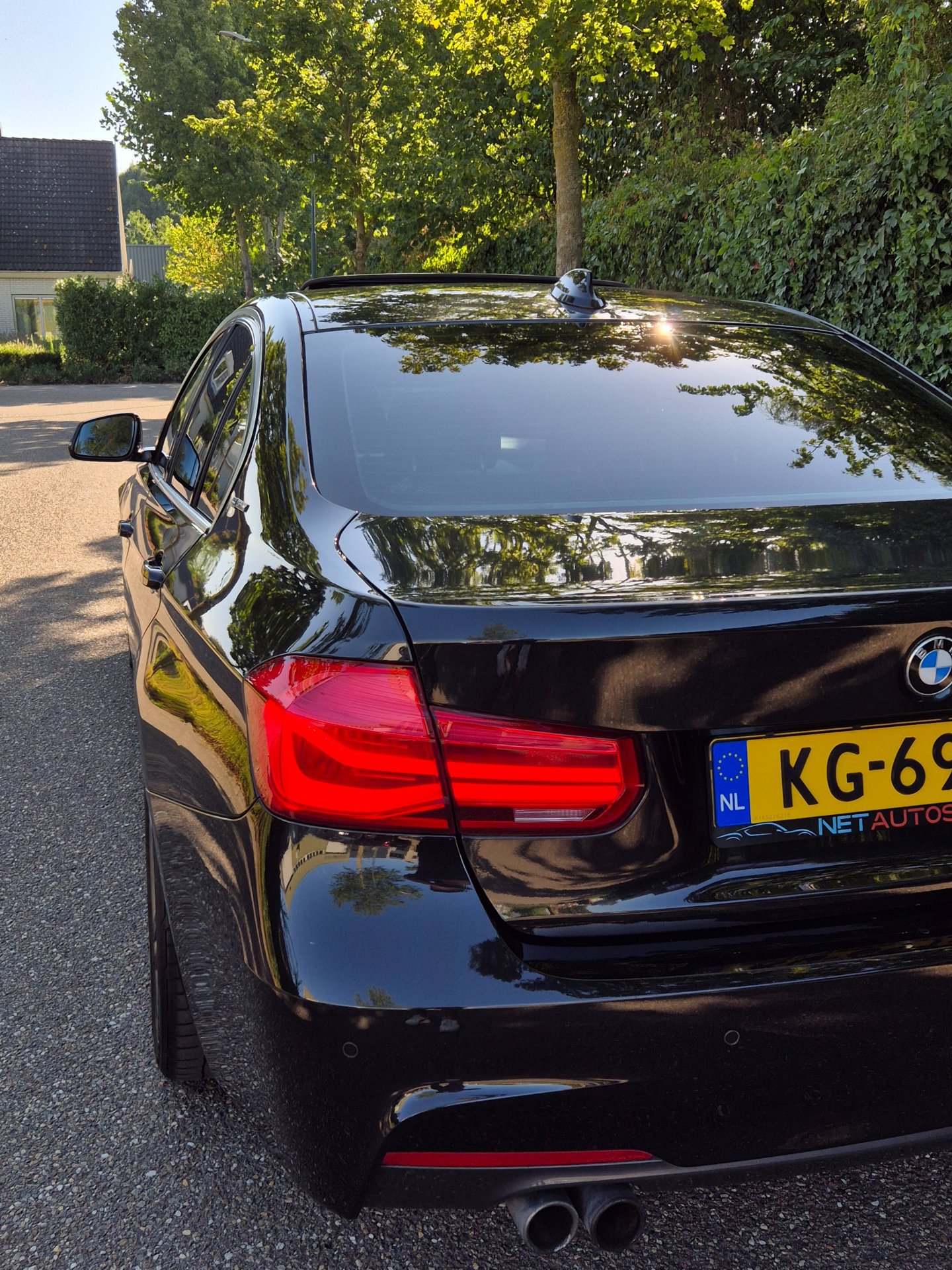 Foto van BMW 330e