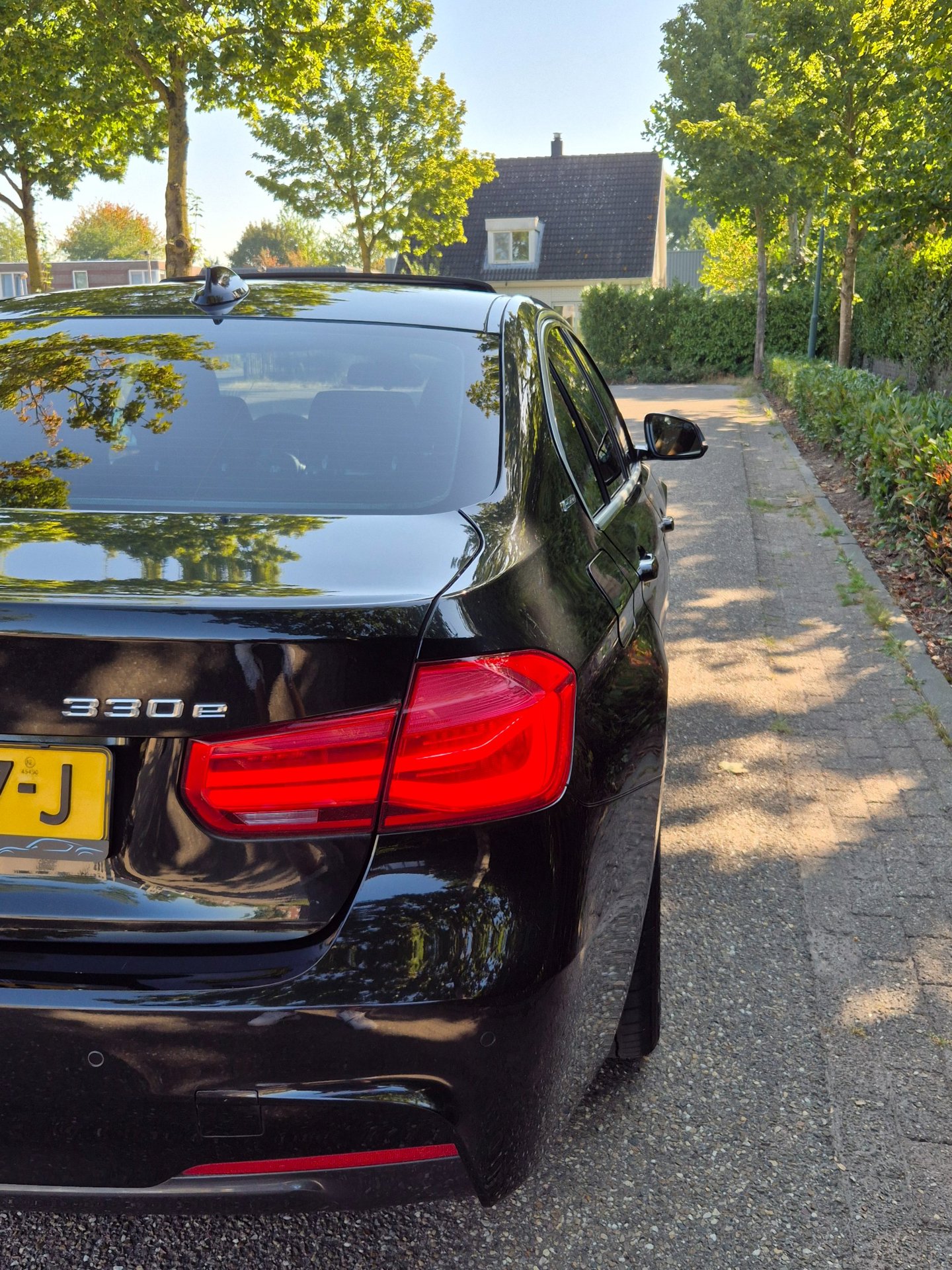 Foto van BMW 330e