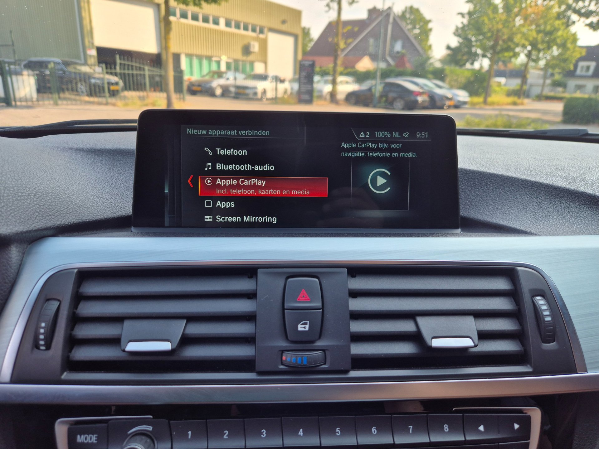 Foto van BMW 330e